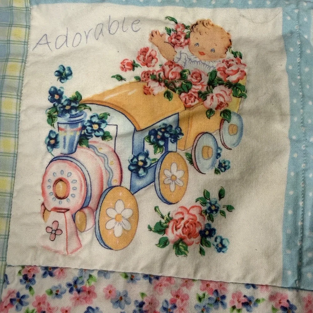 Pastel Yellow & Blue Baby Patchwork Quilt - Charming Nursery Bedding‎
